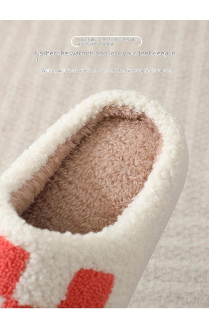 Kuschelige Karo-Hausschuhe – Warm & stilvoll für den Winter | Slip&Smile