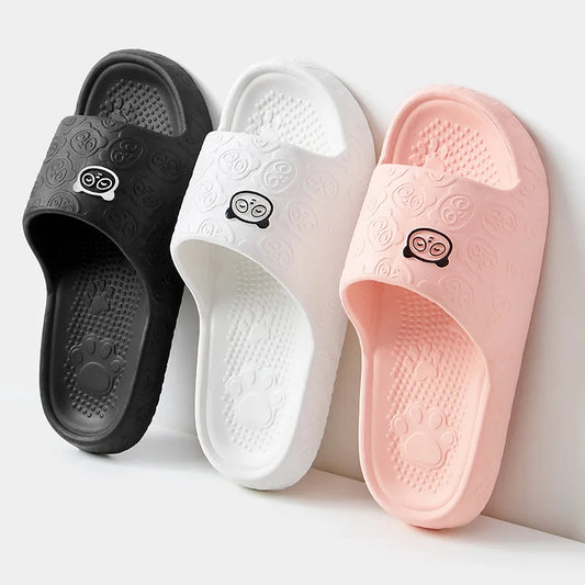 Süße Damen-Badeslipper mit Bärenmotiv | Slip&Smile
