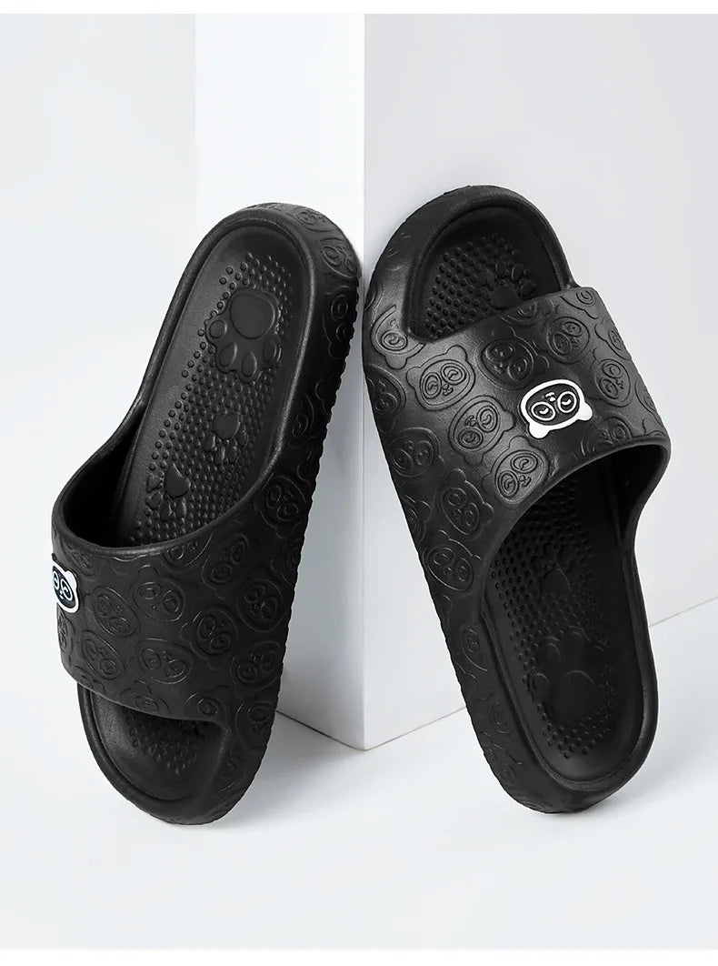 Süße Damen-Badeslipper mit Bärenmotiv | Slip&Smile